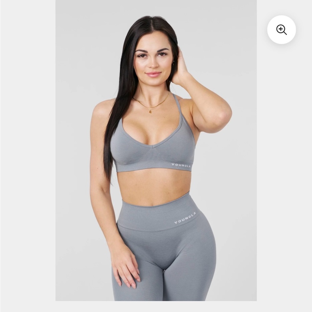 NWOT Youngla Core Seamless Sports Bra